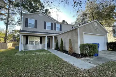 3-Bedroom home near Ft Jackson