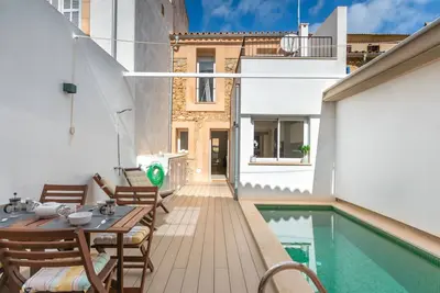 Image de Belle maison de vacances privée avec Wifi, climatisation, piscine privée, Tv, patio et parking