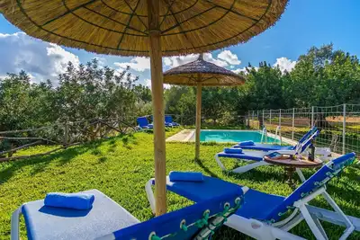 Image de Maison de vacances privée avec Wifi, piscine privée, climatisation, Tv, terrasse, vue panoramique