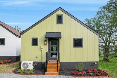 Image de 1br + Loft Lake Chatuge Cabin w/ Mountain Views! (Green Cabin)