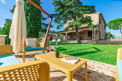 Villa à Pesaro avec 4 chambres à coucher, 10 couchages