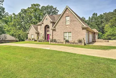 Image de Victorian Hernando Home ~ 25 Miles to Memphis