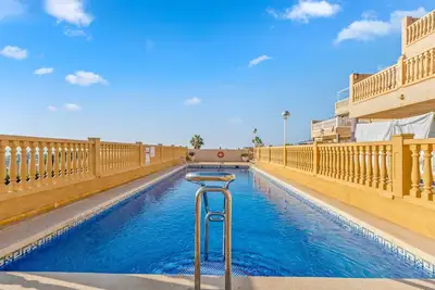 Image de Appartement à Bolnuevo avec vue sur la mer, piscine partagée, climatisation et Wi-Fi