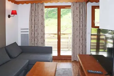 Image de Appartement charmant avec piscine, sauna, et accès skis aux pieds - 6 personnes, Les Orres 1800