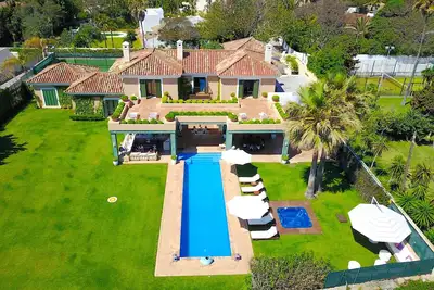 Image de Las Ranas Casasola Beach Villa