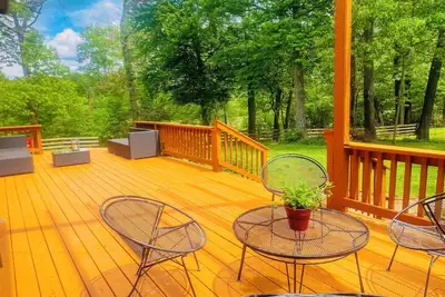 Image de Luxury Retreat in Nw Arkansas, Perfect for Teams, Weddings, & Corporate Stays
