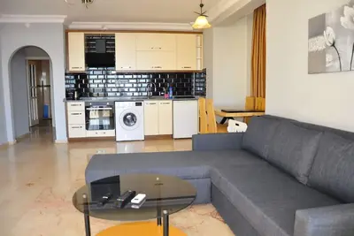 07 Group Hotel