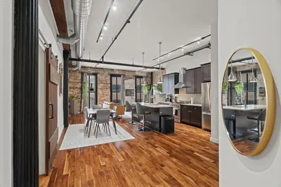 Image de 3br Luxury Condo, Parking, Elevator