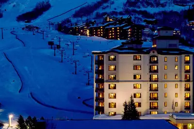 Image de Ski-In Ski-Out Sheraton Steamboat Resort - 3 Bedroom 3 Bath Villa with Balcony!