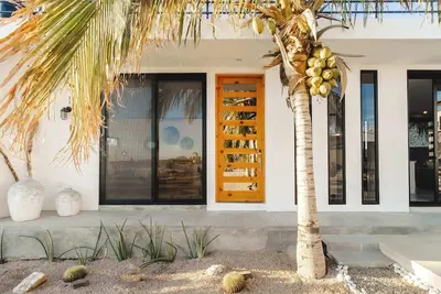 Image de Hidden Leaf Baja Casita