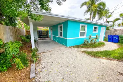 Welcome home! Your beach cottage awaits!