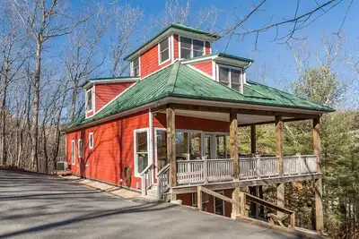 Image de Unique Massanutten Lodge, Hot Tub, Game Room w/foosball and Gorgeous Views! !