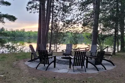 Image de Northwoods cozy 3br/2ba lakefront cabin on Atv/Utv trail