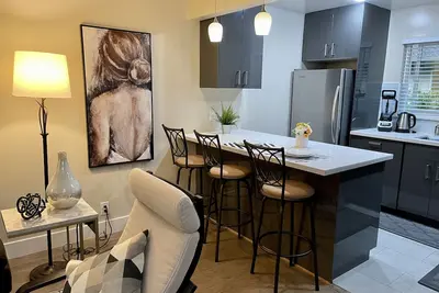 Image de Dreamed Gem in the heart of downtown Palo Alto