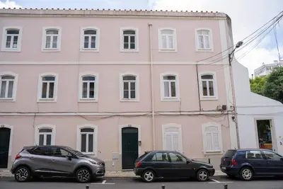 Image de Funky Two Bedroom Apartment