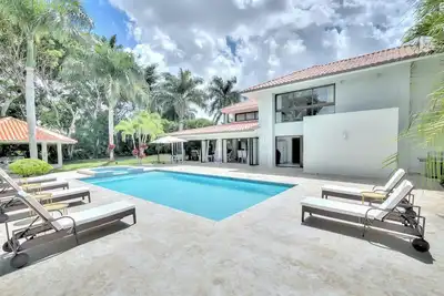 Image de Casa Blue in Casa de Campo by Personal Villas - Expansive Pool Terrace