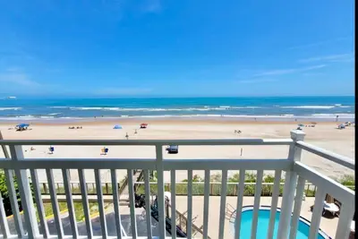 Image de Beachfront Bliss - Ocean Front at Symphony Beach Club