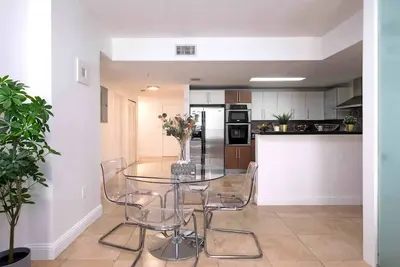 Image de 3br @Brickell w\/Ocean View, Free Parking