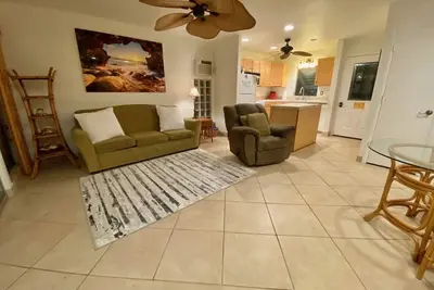 Image de New Listing! 1 Bedroom, 2 full bathrooms in beautiful Puamana w/2 Paddleboards!