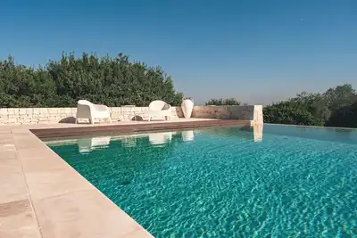 Image de Appartamento “Terra Fuoco e Acqua” with swimming pool near Ostuni