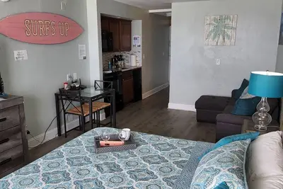 Image de Daytona Breeze Ocean Front Studio