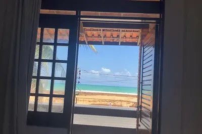 Image de 50 meters from the sea