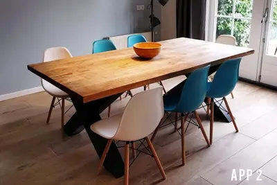 Image de Newly renovated apartments on large grounds