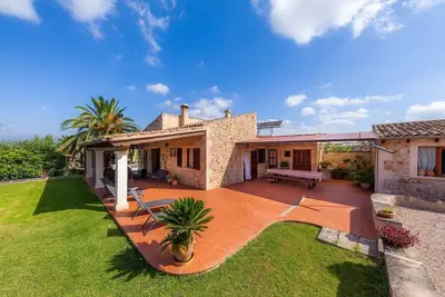 Image de Charmante maison de vacances \"Son Sitges\" avec terrasse, ventilateurs et Wi-Fi