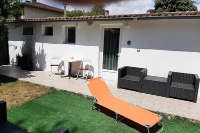 Image de Studio. Jardin Calme wifi 600m hyper centre