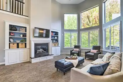 Image de Cottonwood Heights House w/ Deck & Gas Grill!