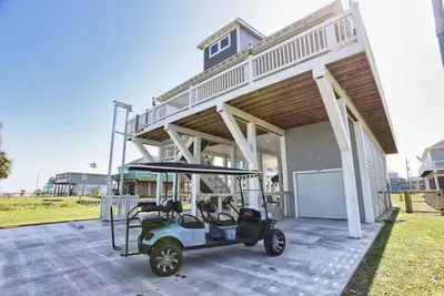Image de Golf Cart Rental, Playscape, No Cleaning Fee
