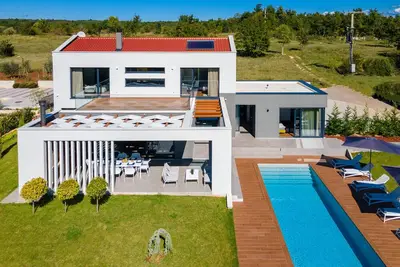 Villa Sabina, Luxury villa in Žužići, višnjan near Poreč