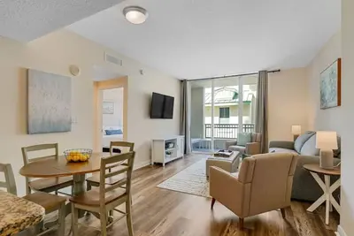 Image de 1 Br King- Rooftop Pool close to beach Casa Costa