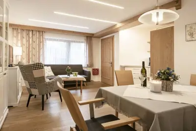 Image de Appartement-Standard-Salle de bain privée séparée-Terrasse-Top 2