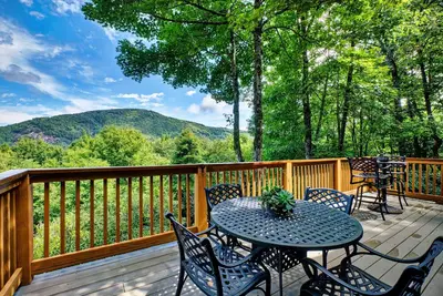 Image de Stunning Views From This Three Bedroom Home - Big Bear Lodge