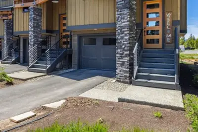 Image de Suncadia 2 Bdrm Village Chalet Contemporary Cabin