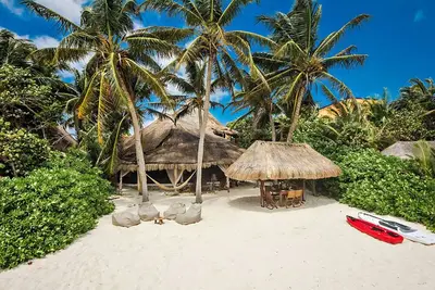 Beachfront Bungalow in Soliman Bay