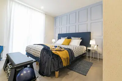 Image de Double/twin room with bathroom and king size bed near Pescara airport