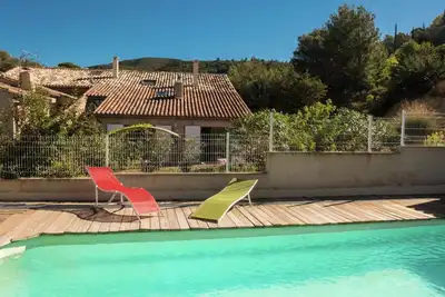 Image de Escapade ensoleillée vers la sérénité