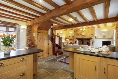 Image de Shire Cottage - a cotswold cottage that sleeps 4 guests in 2 bedrooms
