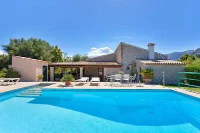 Finca Can Venzala, La Font, Walk to town