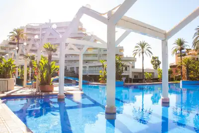 Image de Benal Beach apartment with sea view and water park.