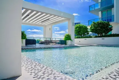 Image de Brand New Stunning 2Bdrm-Miami Design Dist