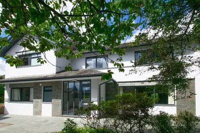 Image de Oakdene House - Quatre Chambres Maison, Couchages 8