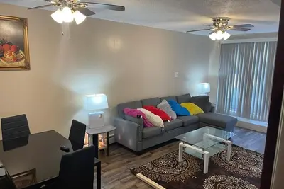 Image de Brooklyn Private Renovated Oasis  2br