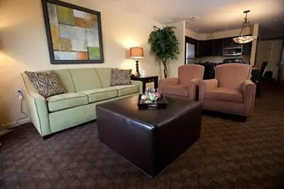 Image de Luxurious Condo Minutes from Historic Williamsburg, Outlets, & Theme Parks!