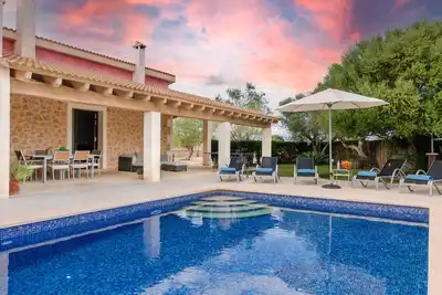 Image de YourHouse Can Cuixa, villa avec piscine privée, Majorque nord