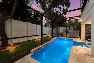 Image de Beach House - 5br - Heated Pool - Hot Tub - Pool Tv - Minutes to Beach