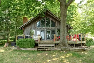 Image de Glenora Bluffs - private lake access - pet friendly