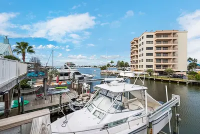 Image de Snowbird Special Jan Feb! Dock-Slip~Pet Friendly~Near Beach~Harbor Views~4br Gon